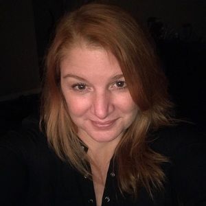 Meet your Posher, Stacy